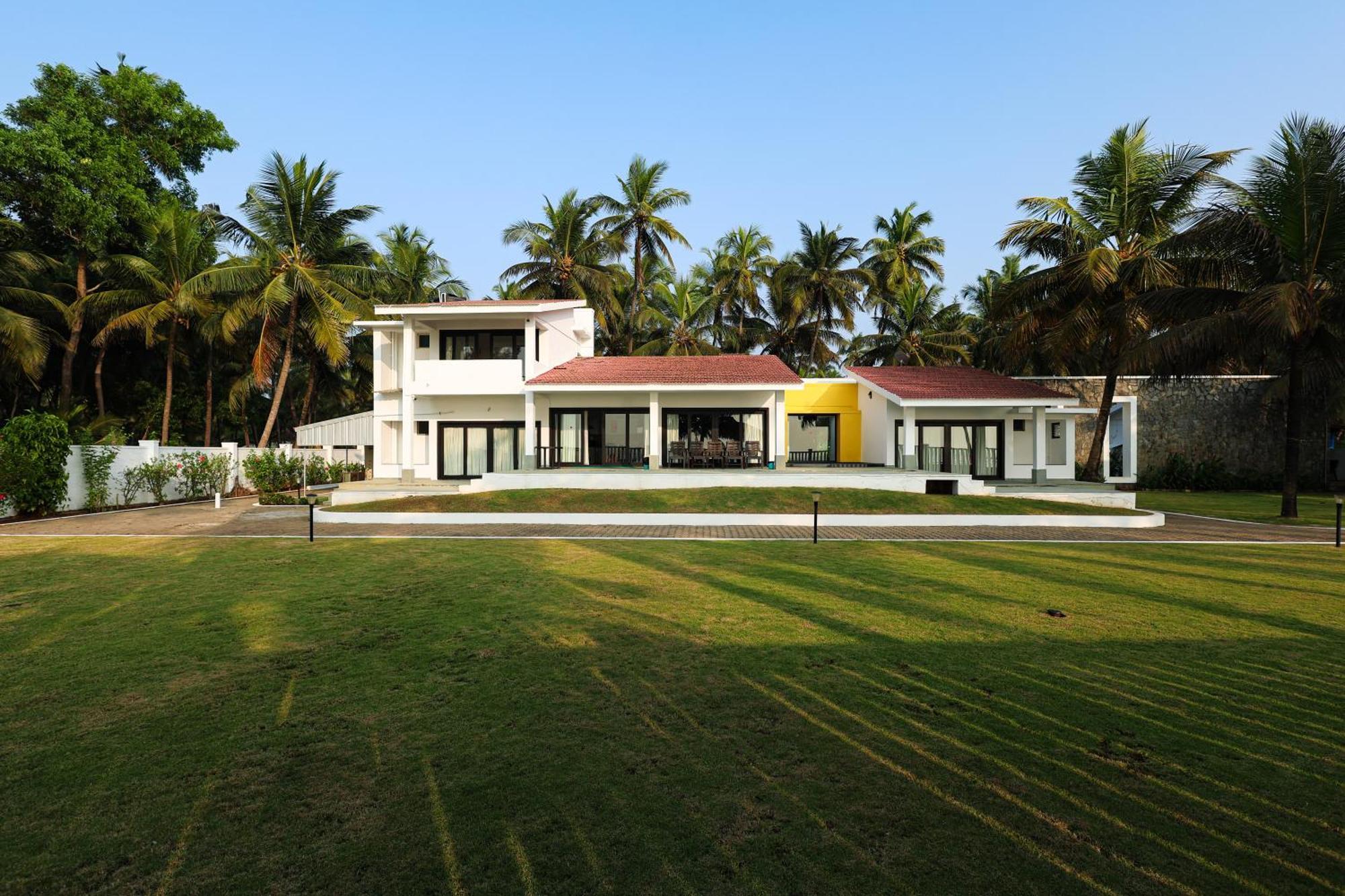 Seascape By Ewa Properties Malpe Exteriör bild